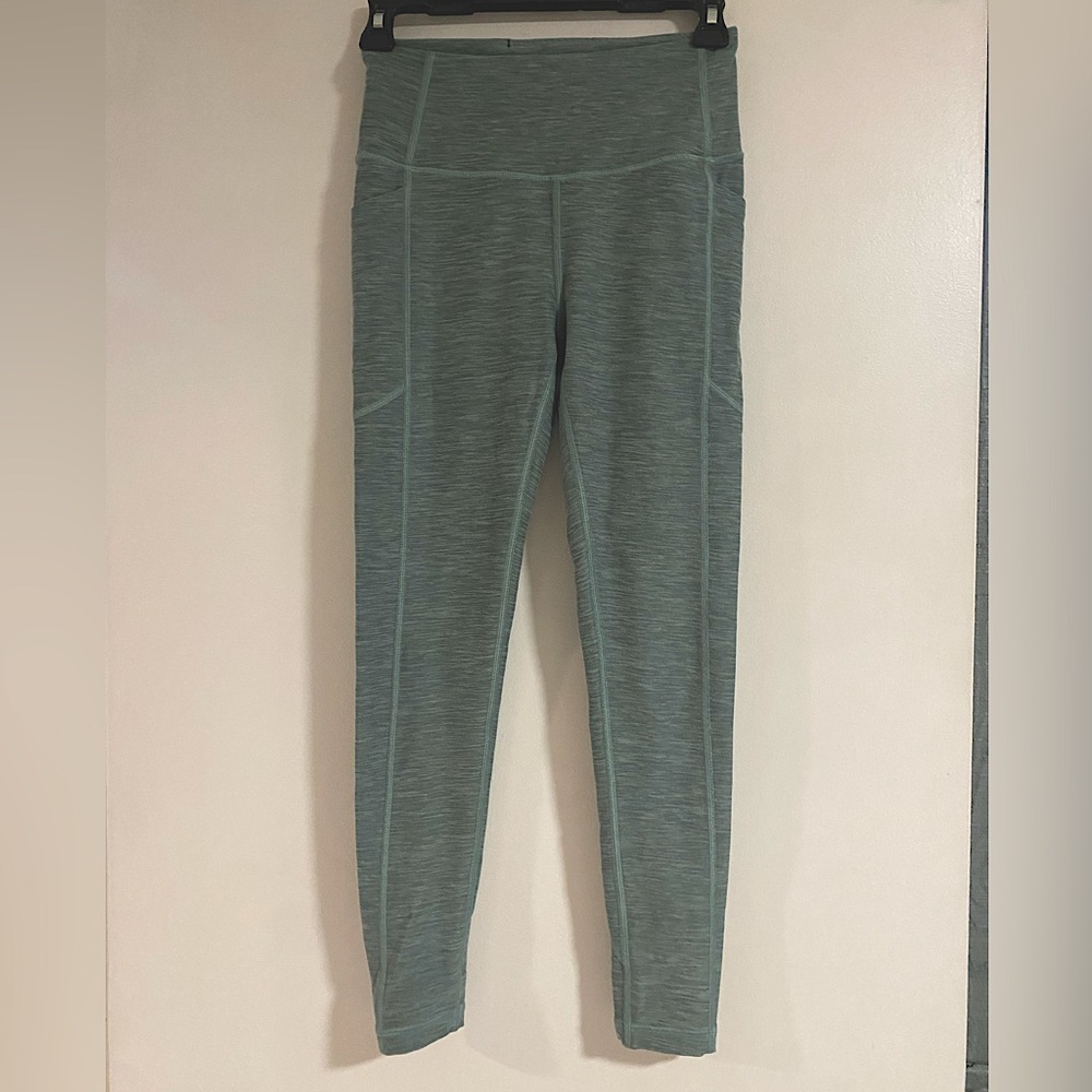 Victoria’ Secret active leggings